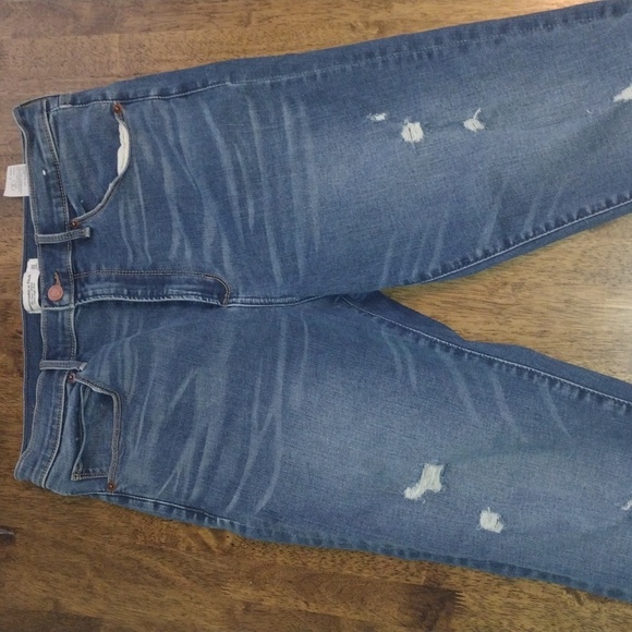 Abercrombie and Fitch The Super Skinny Ultra High Rise Medium Wash 14 - Picture 2 of 6
